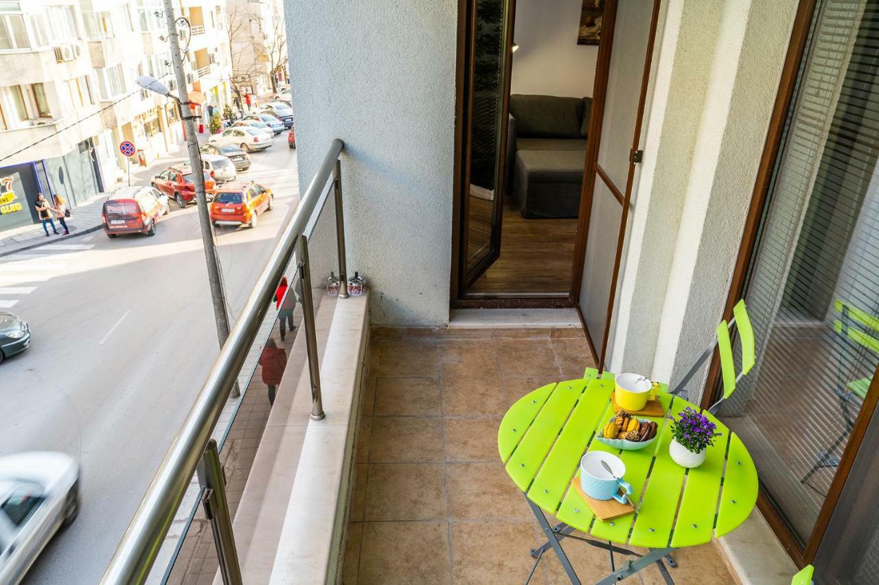 Ferienwohnung Loft Warna Exterior foto